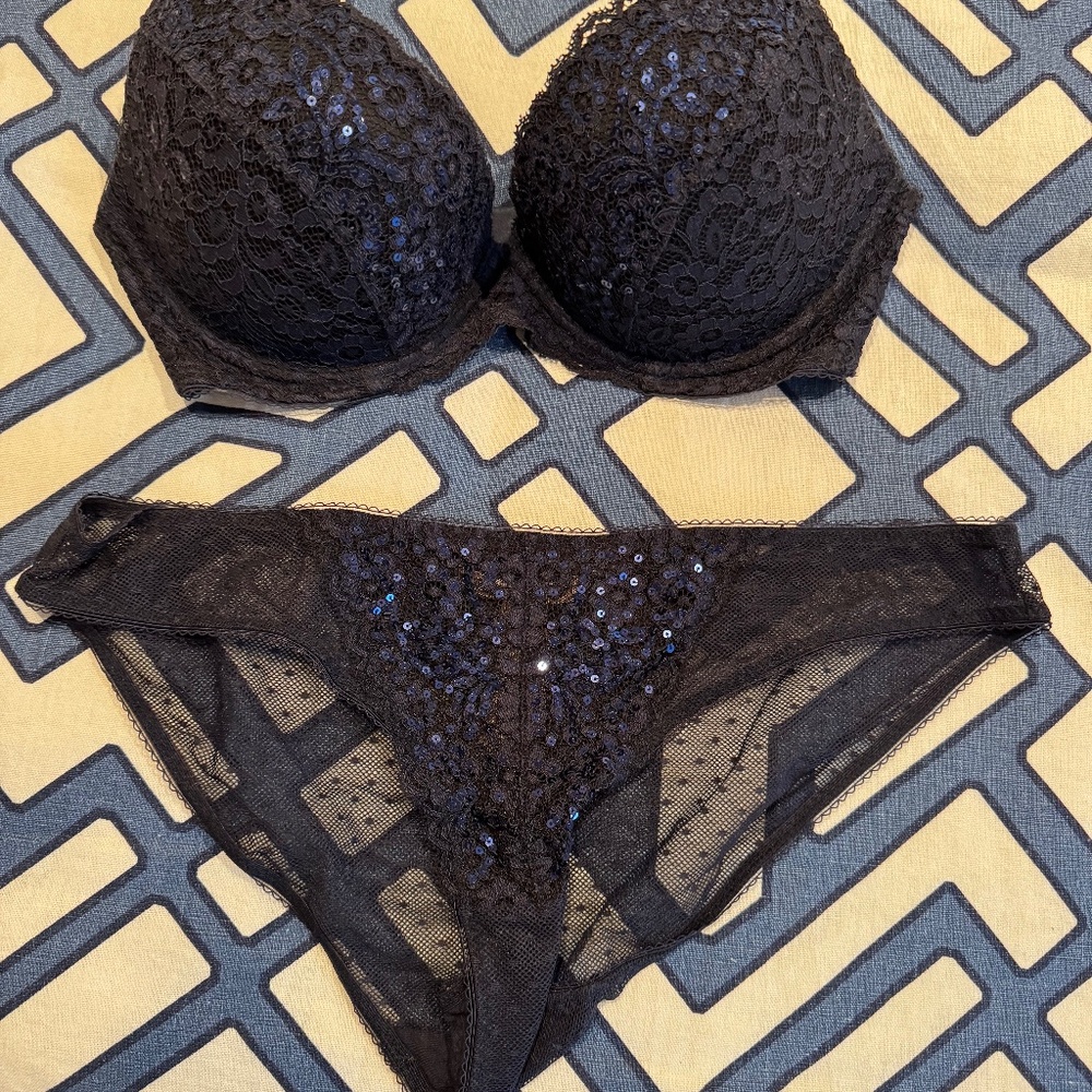 Stella McCartney Holiday Bra Set